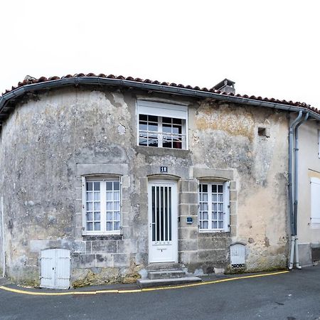 Laconciergeriejonzac, Residence Georgeon المظهر الخارجي الصورة