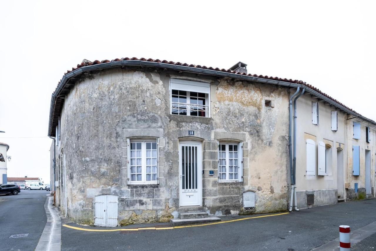 Laconciergeriejonzac, Residence Georgeon المظهر الخارجي الصورة